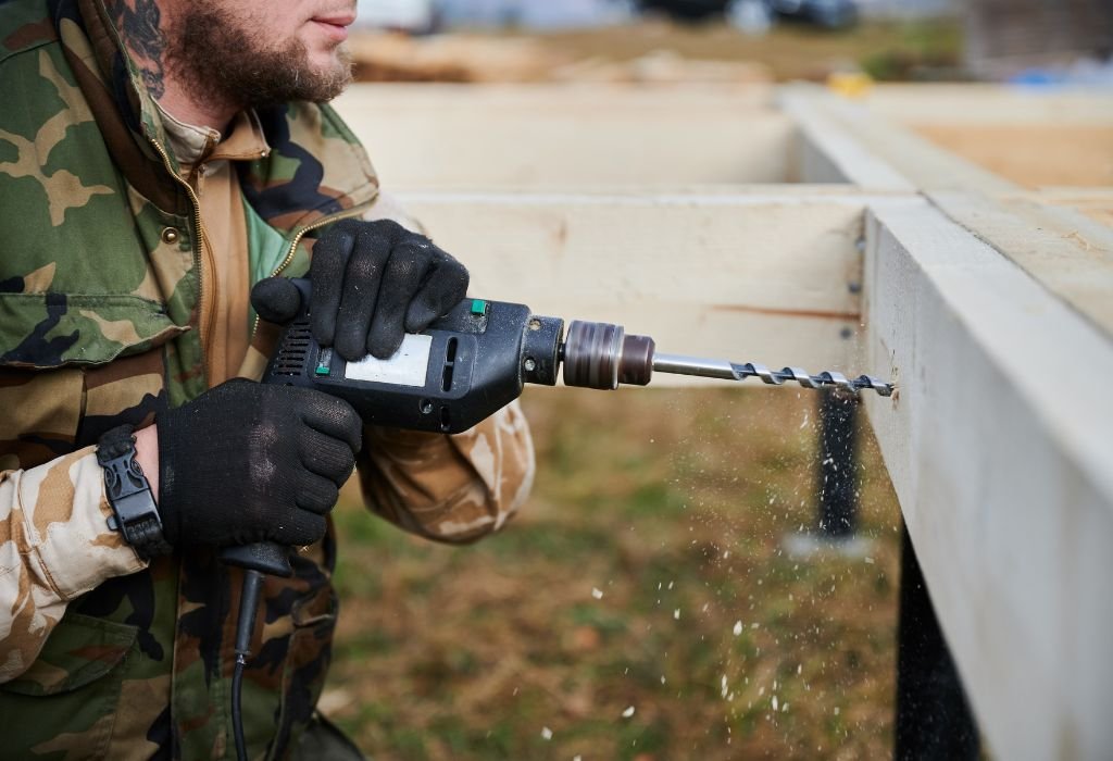 Can You Use a Cordless Drill in the Rain Without Risk?
