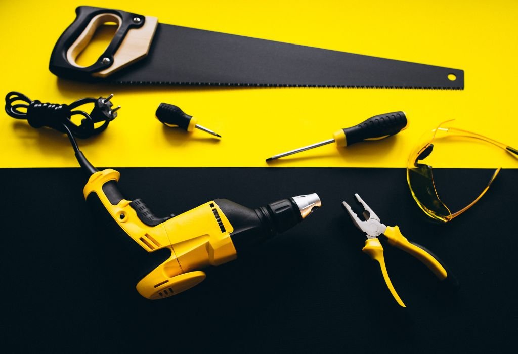 How to Build a Cordless Drill Holder for Your Shop