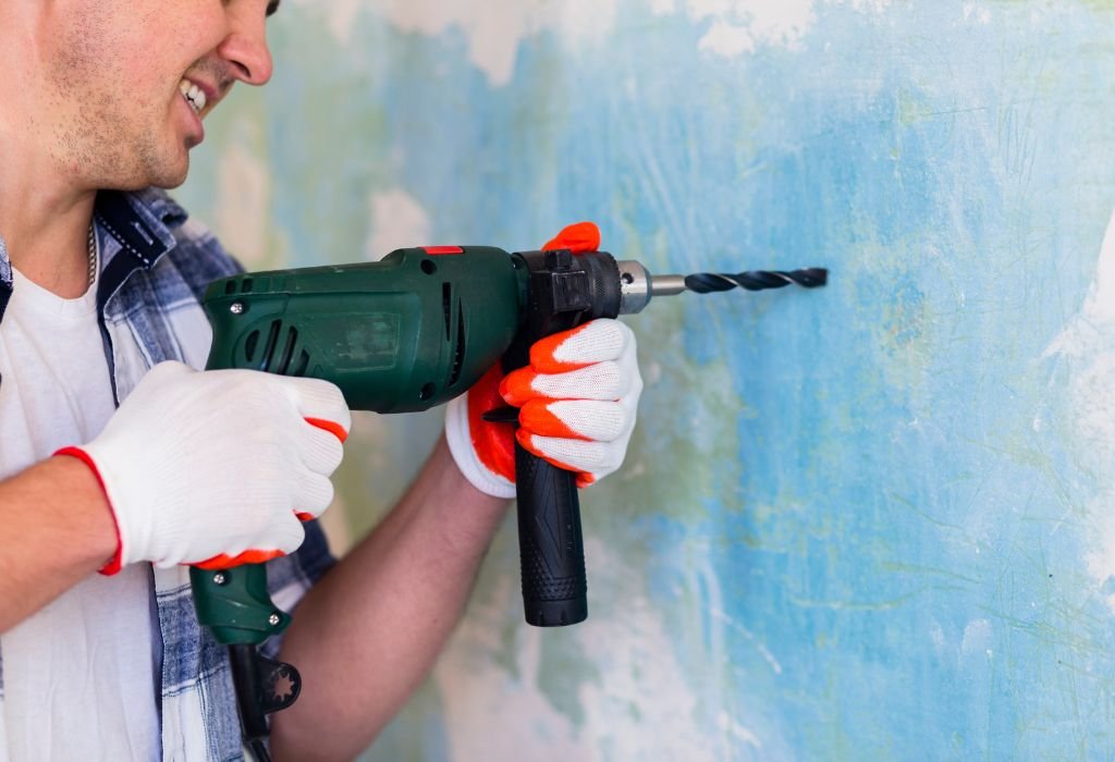 Safety Tips When Using a Drill Driver