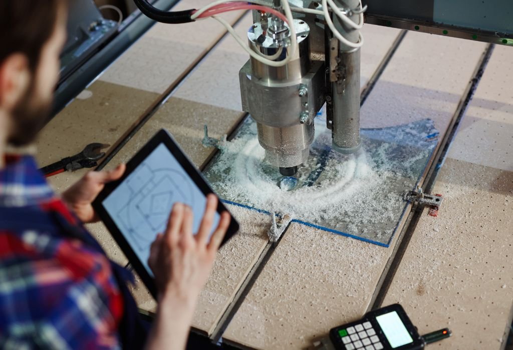 Tool Design Differences — Standard vs Underwater Drills