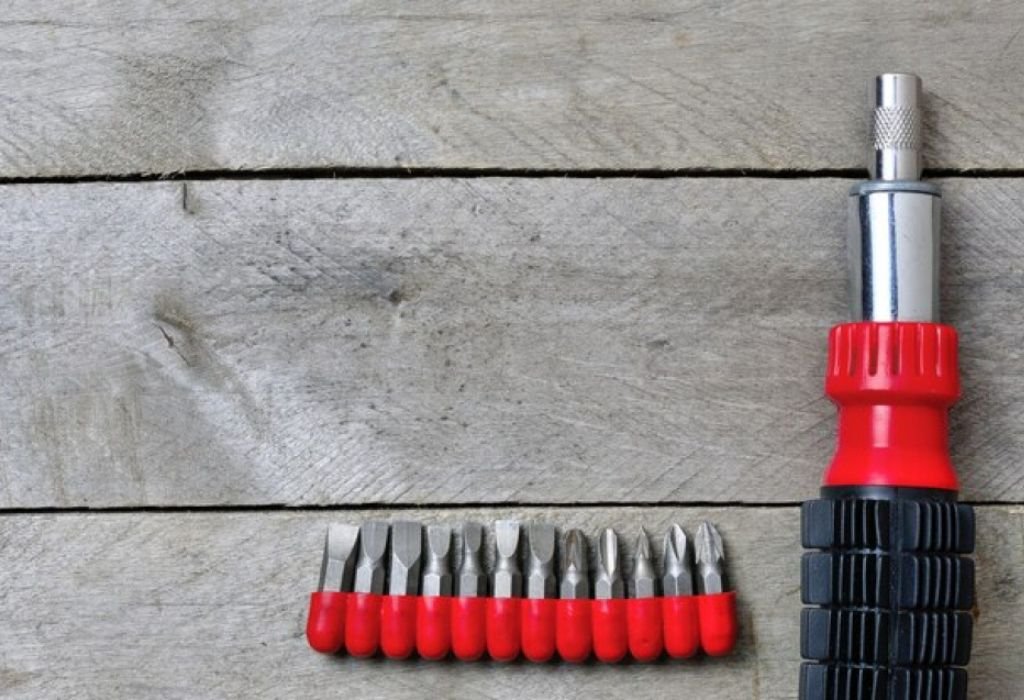 Bit and Accessory Essentials for Using an Impact as a Screwdriver