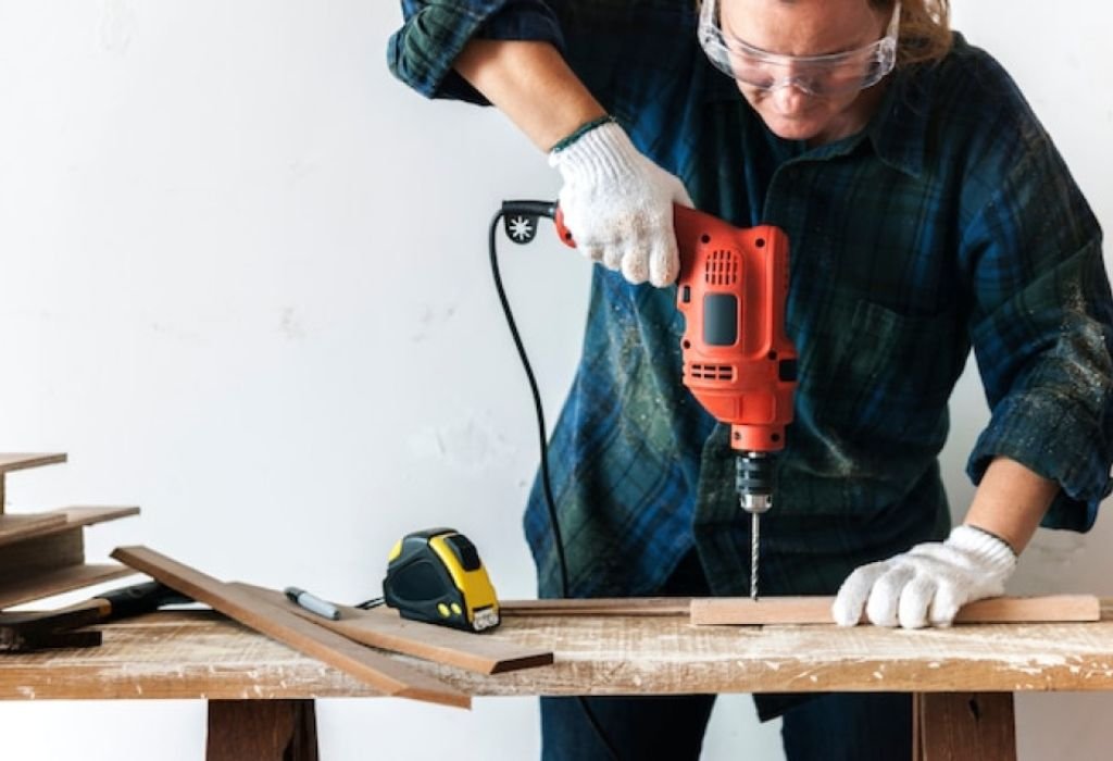 Hammer Drill vs Impact Driver: Key Differences