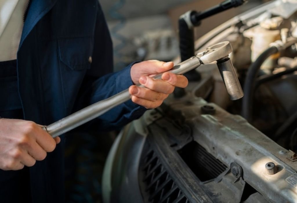 How Much Torque Do You Need to Remove Lug Nuts?