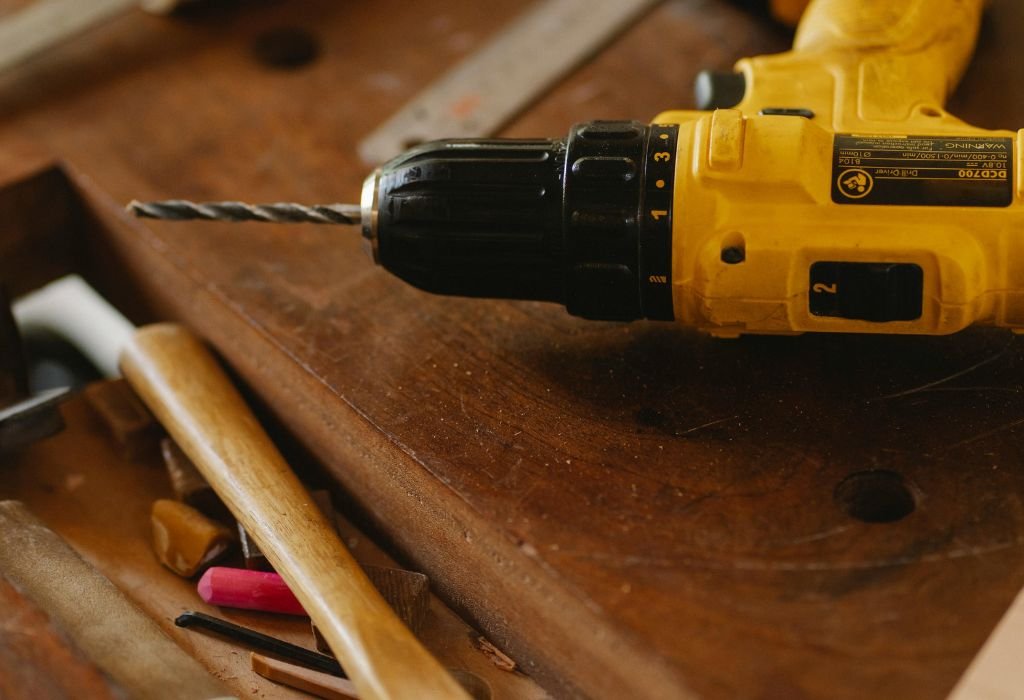 Understanding Brushed vs Brushless Cordless Drills