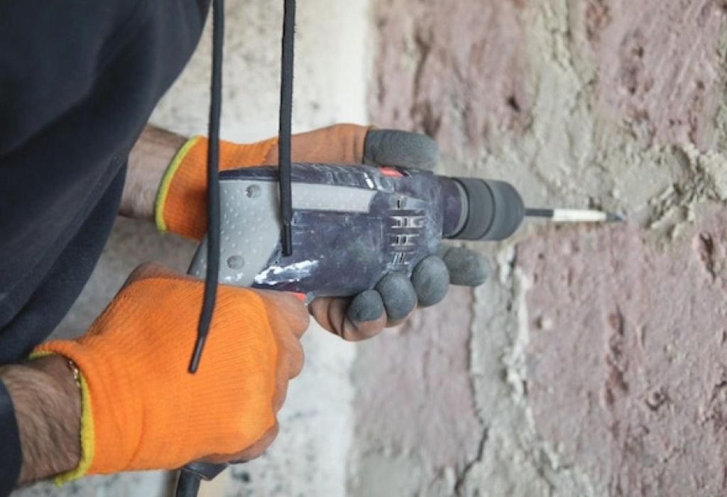 How Does a Rotary Hammer Work?
