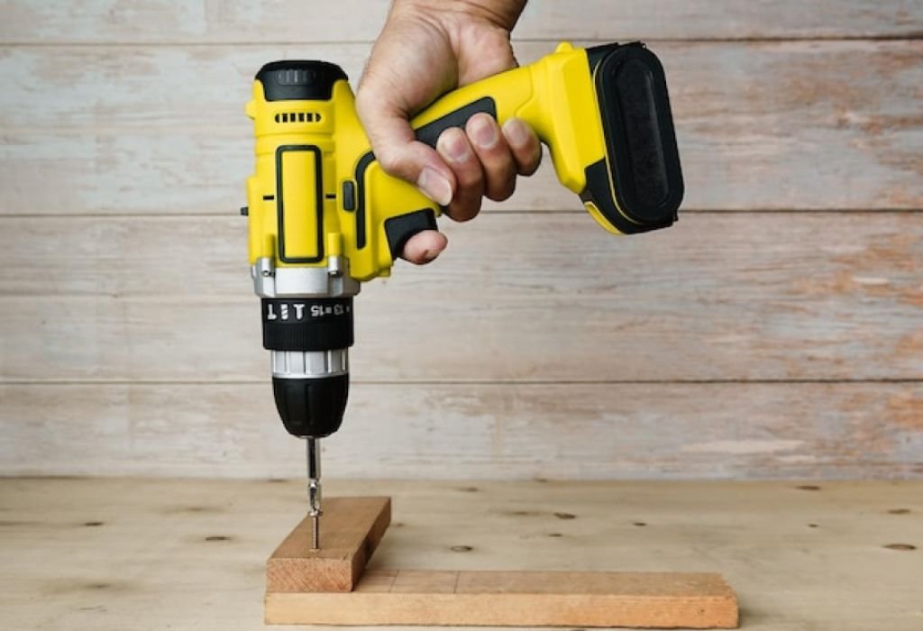 When to Use a Cordless Screwdriver Instead of a Drill