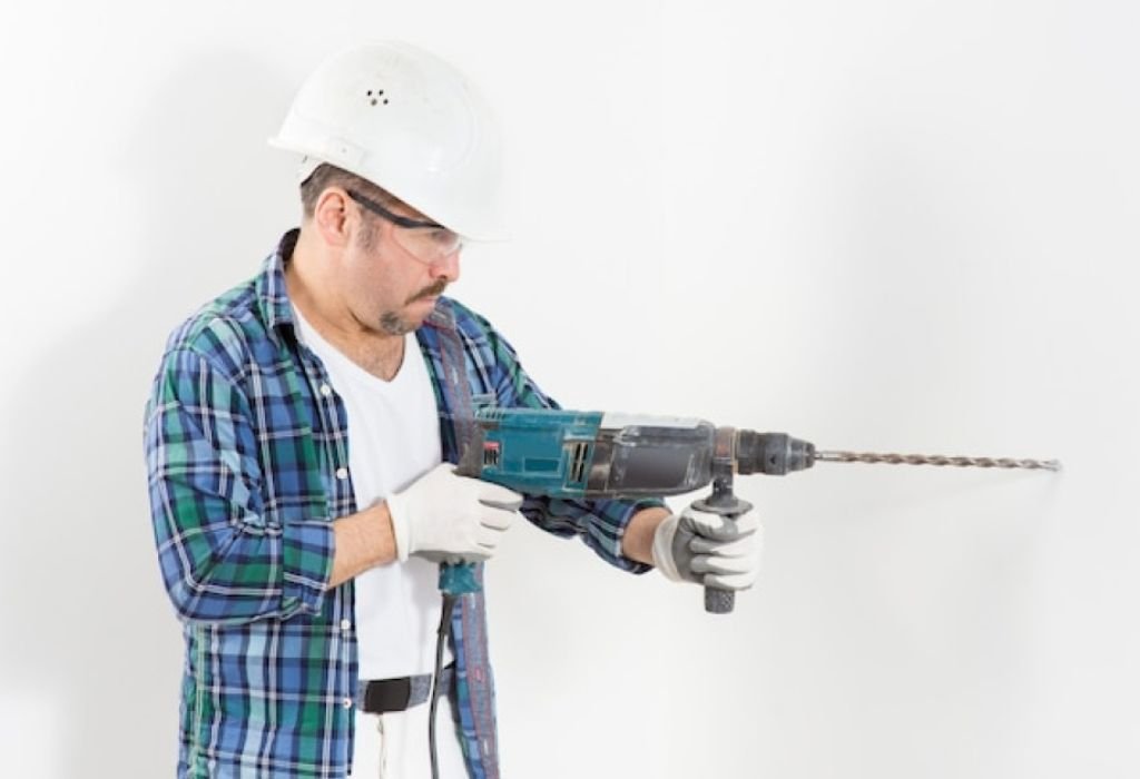 Performance Reality — Speed, Wear, and Hole Quality