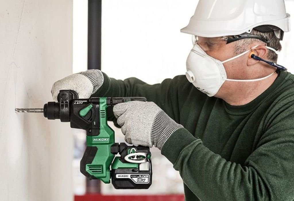 Quick Answer — How Much Pressure a Rotary Hammer Actually Needs