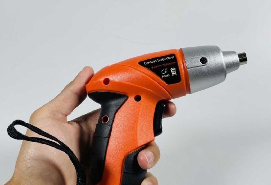 When NOT to Use a Cordless Screwdriver