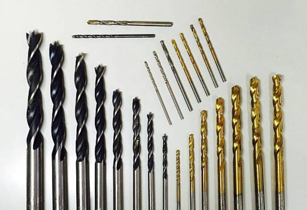 What Size Drill Bit for #8 Screw in Wood and Depth
