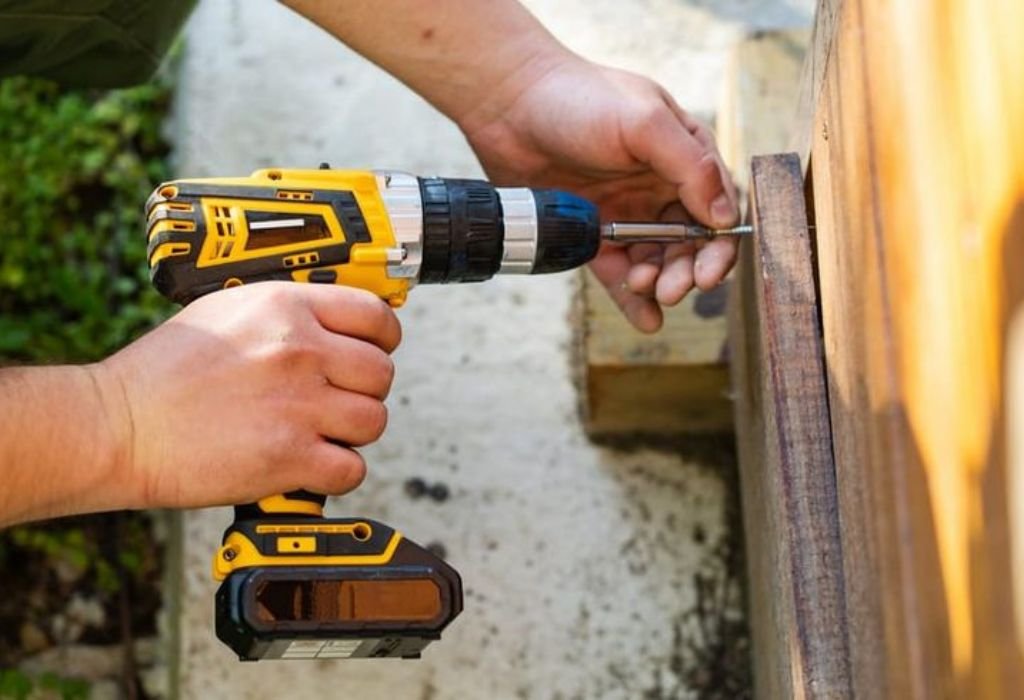 How a Hammer Drill Works