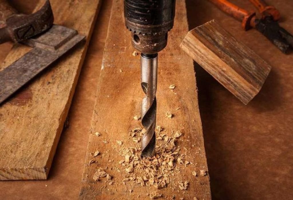 Understanding the Design of Metal Drill Bits