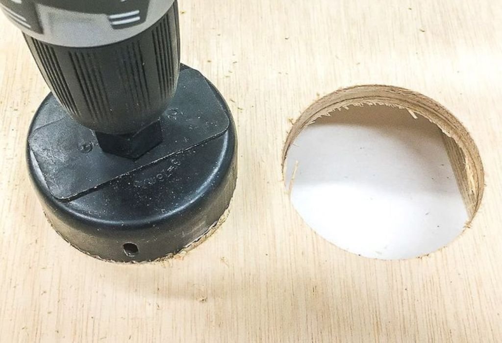 How to Drill a 2.5 Inch Hole in Wood Like a Professional