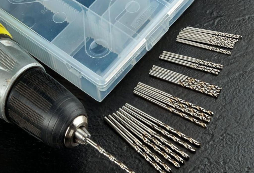 What Size Drill Bit You Need for a #10 Metal Screw Safely