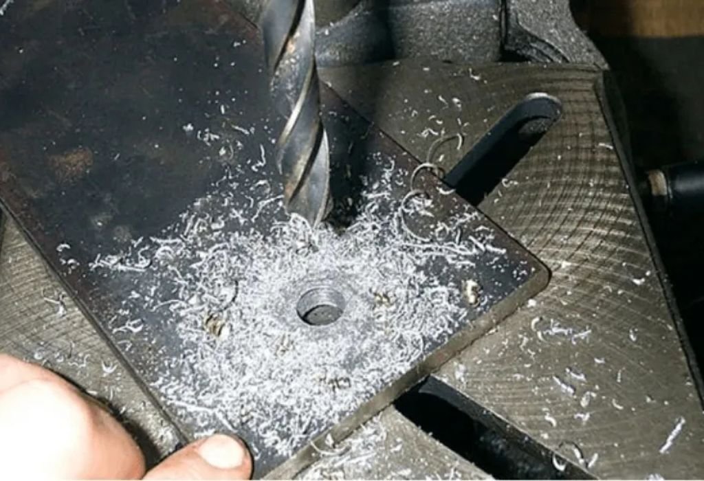 What to Know Before Drilling a Hole in Metal Plate