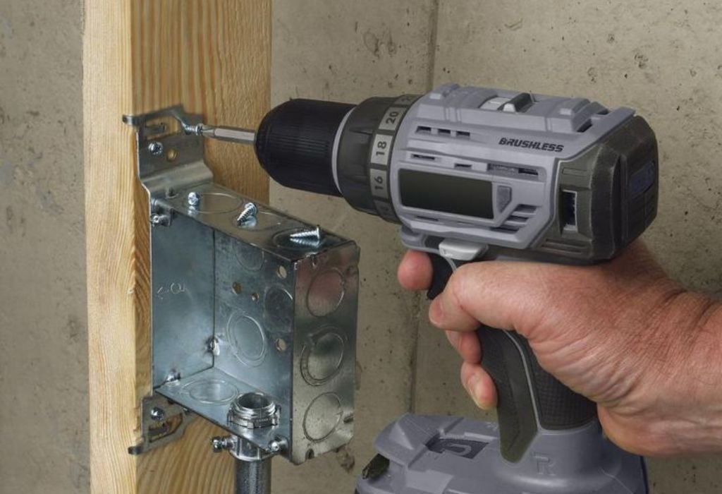 Creative Uses for Screwing Into Metal Without Drills