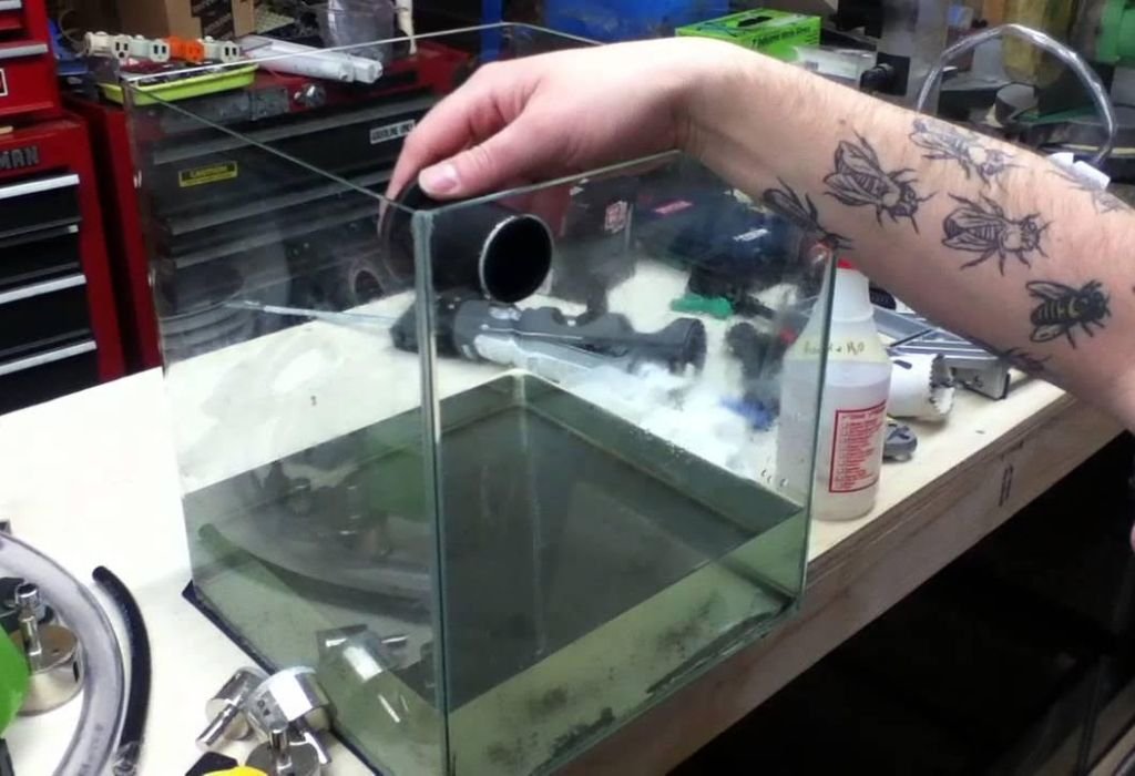 Understanding Aquarium Glass and Why It Breaks