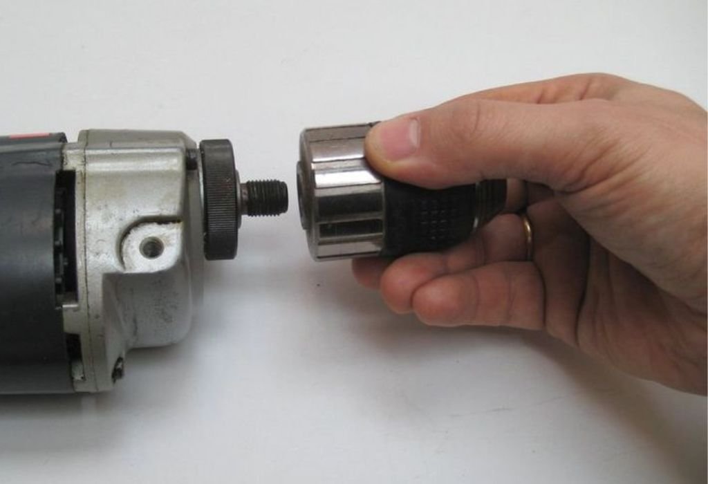 What a Keyless Chuck Is and How It Works