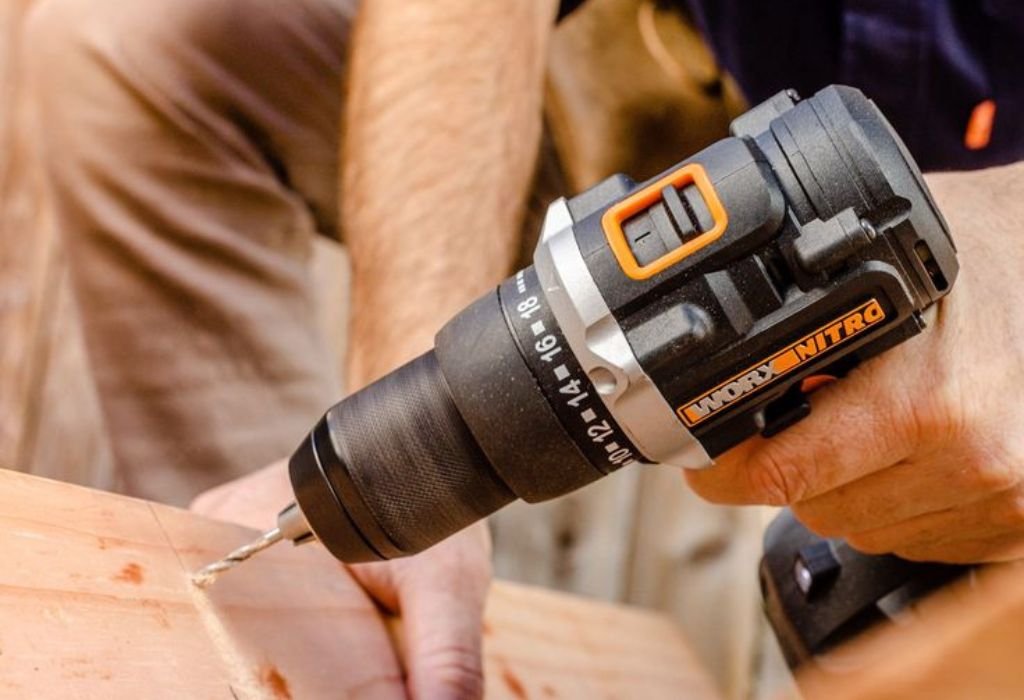 Why Speed Control Matters in Hand Drilling