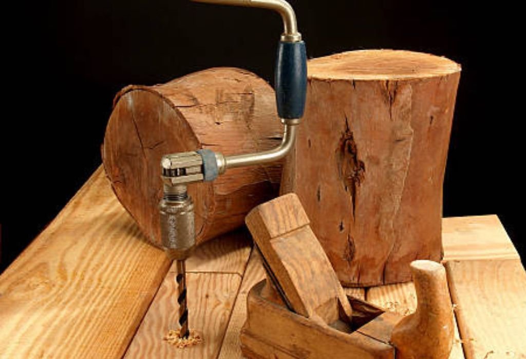 Essential Safety Rules for Using a Hand Drill in Woodworking
