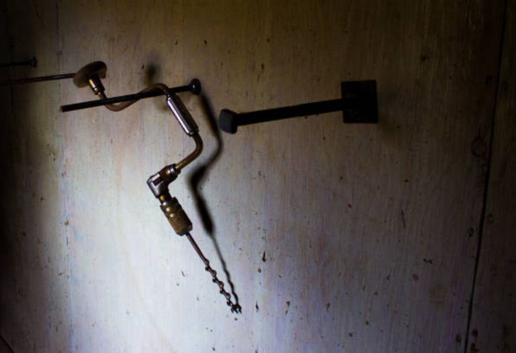Why Hand Drills Are Vulnerable to Rust